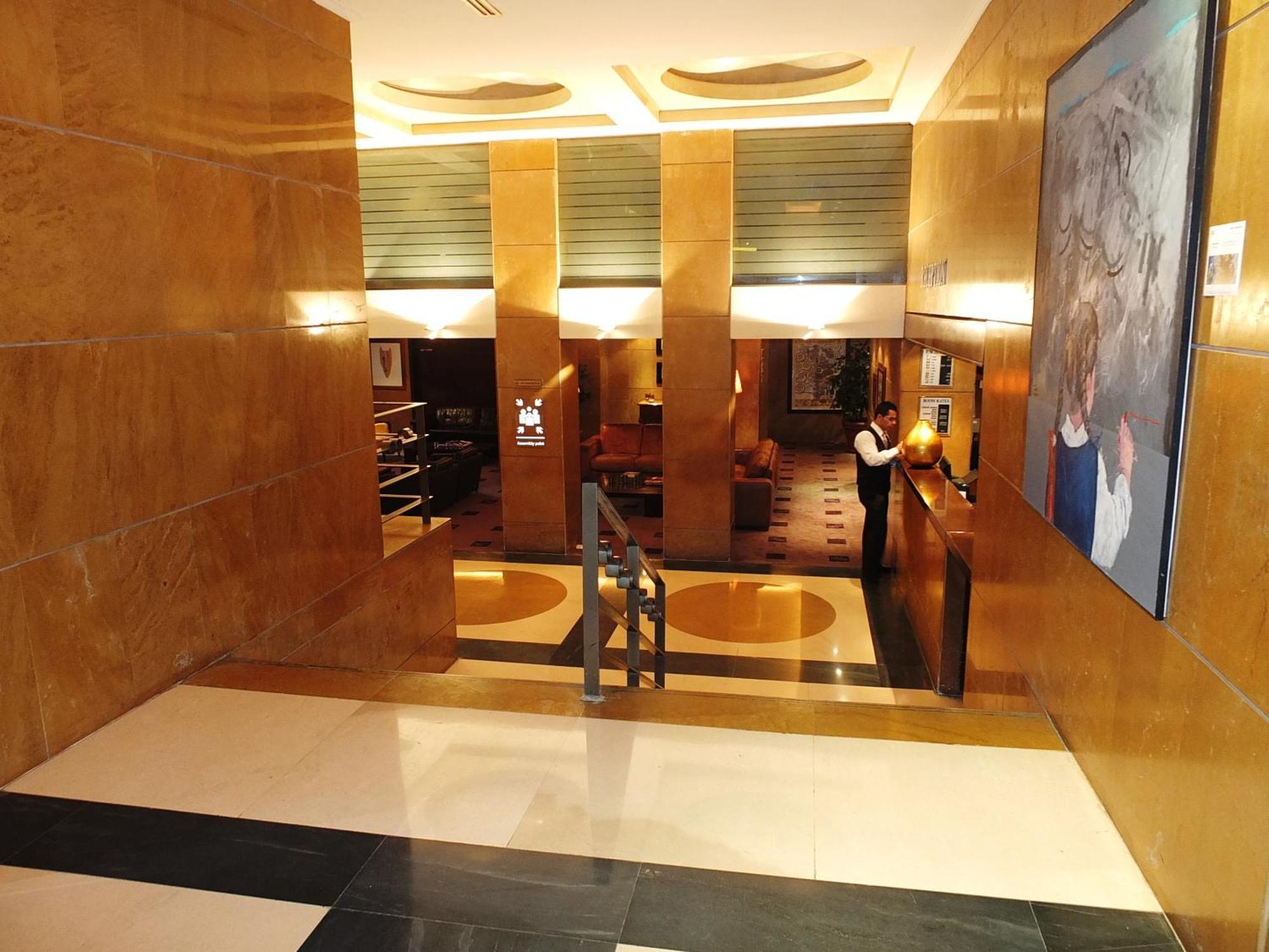 Plaza Hotel Bejrút Kültér fotó