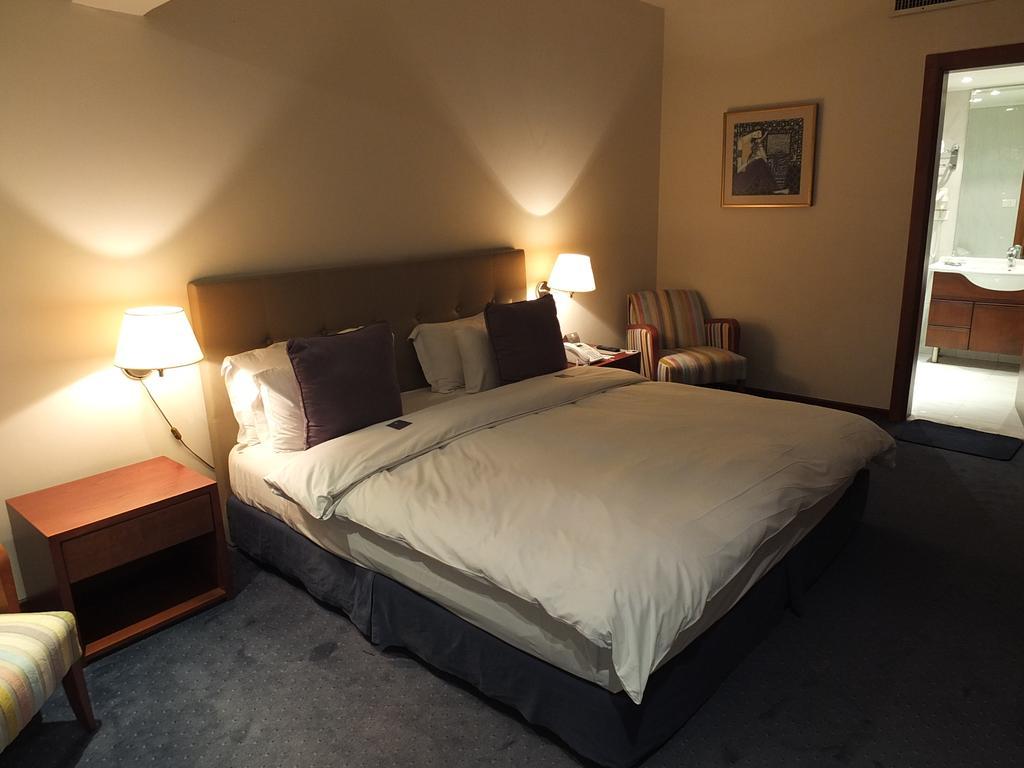 Plaza Hotel Bejrút Szoba fotó