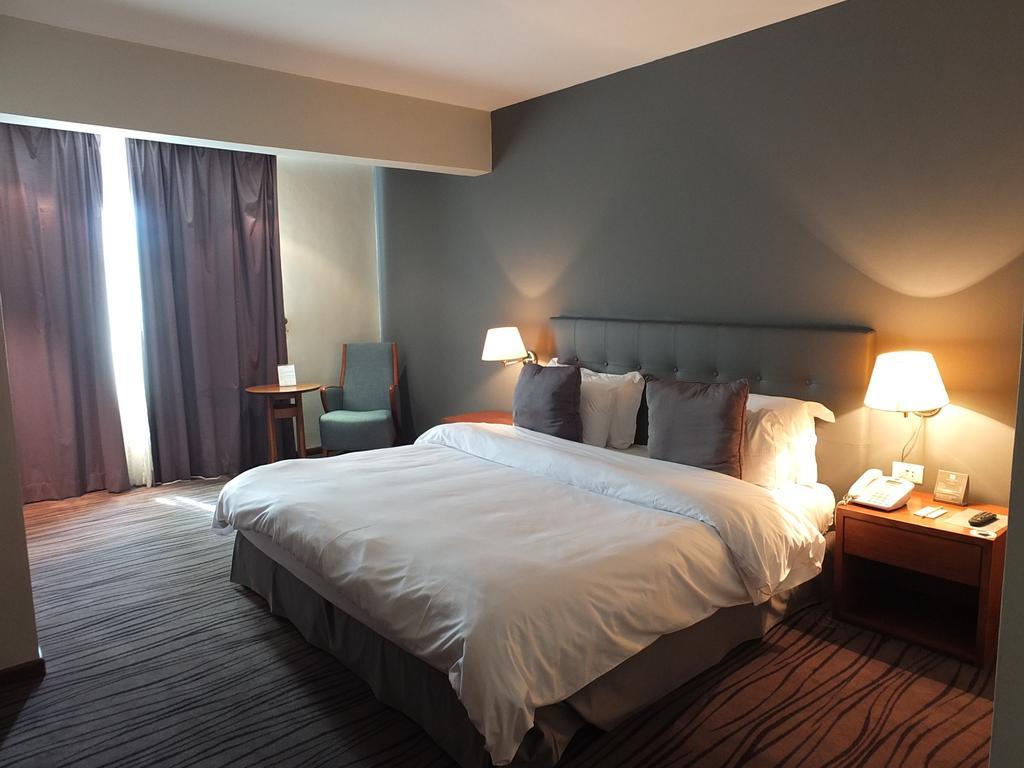 Plaza Hotel Bejrút Kültér fotó